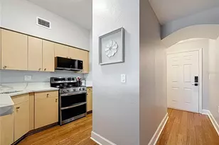 100 4th Ave S, Saint Petersburg, FL 33701 - Photo 7