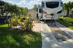 2938 Par Dr, Bowling Green, FL 33834 - Photo 1