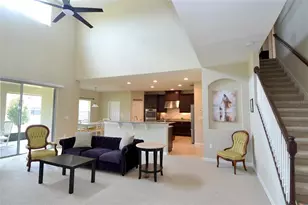 11408 Scribner Station Ln, Lithia, FL 33547 - Photo 5