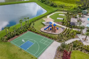 34252 Redwood Dawn Ln, Wesley Chapel, FL 33543 - Photo 39