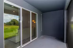 34252 Redwood Dawn Ln, Wesley Chapel, FL 33543 - Photo 31