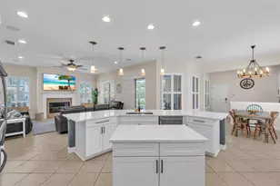 6207 Bleeker St, Riverview, FL 33578 - Photo 7