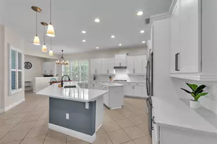 6207 Bleeker St, Riverview, FL 33578 - Photo 5