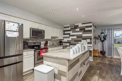 1144 Woodbrook Drive, Largo, FL 33770 - Photo 13