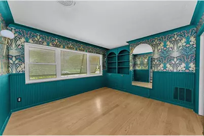 201 78th Avenue N, Saint Petersburg, FL 33702 - Photo 23