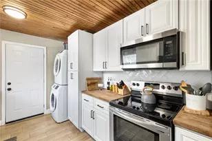 34147 Ringwalt Dr, Ridge Manor, FL 33523 - Photo 11