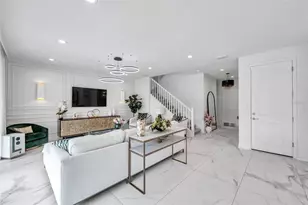 32203 Mahogany Valley Dr, Wesley Chapel, FL 33543 - Photo 11