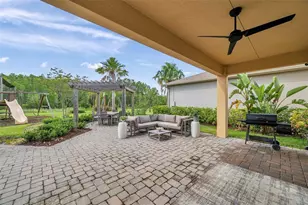 32203 Mahogany Valley Dr, Wesley Chapel, FL 33543 - Photo 57