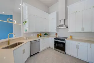 5253 Boardwalk St, Holiday, FL 34690 - Photo 11