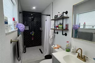 2509 Thornbrook Pl, Tampa, FL 33618 - Photo 23