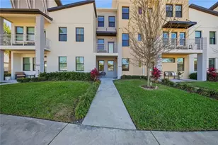 2568 13th Ave N, Saint Petersburg, FL 33713 - Photo 1