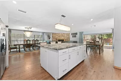 3011 Lake Ellen Drive, Tampa, FL 33618 - Photo 15