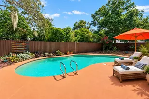 3011 Lake Ellen Dr, Tampa, FL 33618 - Photo 3