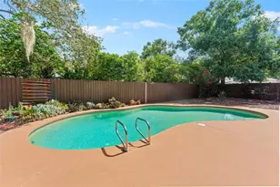 3011 Lake Ellen Dr, Tampa, FL 33618 - Photo 27