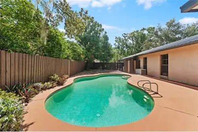 3011 Lake Ellen Drive, Tampa, FL 33618 - Photo 19