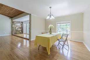 18110 30th St, Lutz, FL 33559 - Photo 13