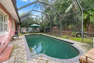 267 Snell Isle Blvd NE, Saint Petersburg, FL 33704 - Photo 13