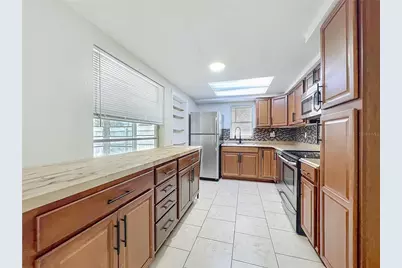 7125 Sandalwood Drive, Port Richey, FL 34668 - Photo 11