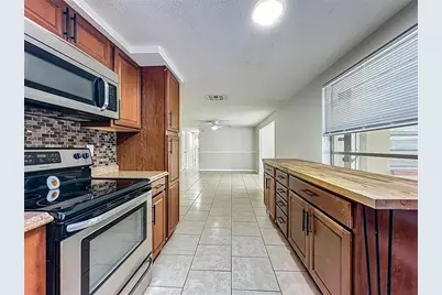 7125 Sandalwood Drive, Port Richey, FL 34668 - Photo 13