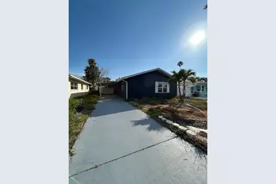 15416 2nd Street E, Madeira Beach, FL 33708 - Photo 1