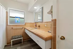 917 Pineview Ave, Clearwater, FL 33756 - Photo 21