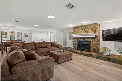 14030 79th Avenue, Seminole, FL 33776 - Photo 9