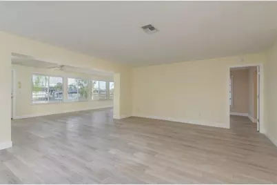 5008 Glenn Drive, New Port Richey, FL 34652 - Photo 11