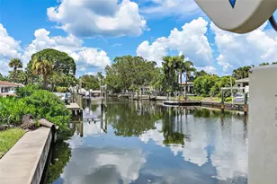 5285 Dover St NE, Saint Petersburg, FL 33703 - Photo 5