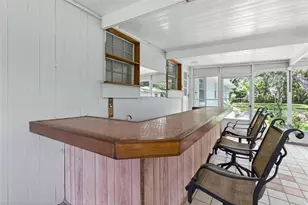 2510 Lake Ellen Dr, Tampa, FL 33618 - Photo 37