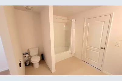 915 Culbreath Green Court, Ruskin, FL 33570 - Photo 11