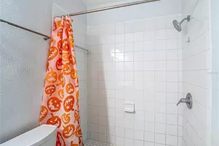 6344 Newtown Cir, Tampa, FL 33615 - Photo 23