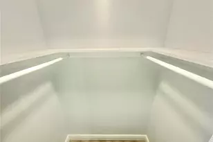 6344 Newtown Cir, Tampa, FL 33615 - Photo 13