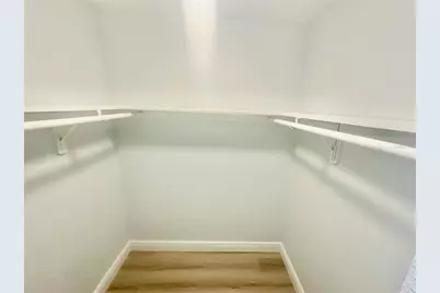 6344 Newtown Circle #B2, Tampa, FL 33615 - Photo 11