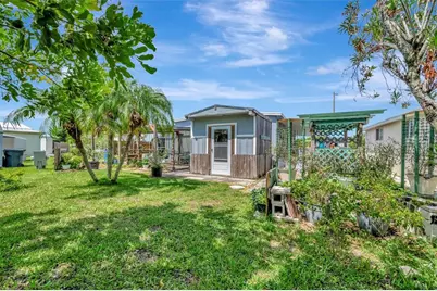 124 Saint Pierres Way, Apollo Beach, FL 33572 - Photo 5