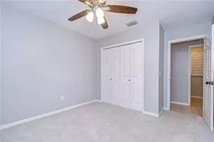 512 Pinewalk Dr, Brandon, FL 33510 - Photo 19