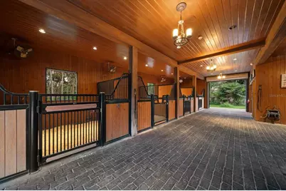 10930 Spring Street, Largo, FL 33774 - Photo 5