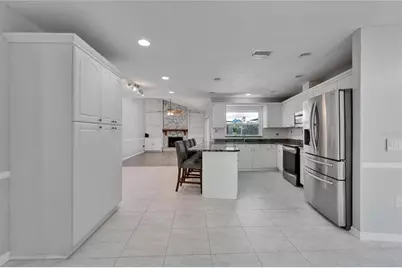 9403 Bellhaven Street, Temple Terrace, FL 33637 - Photo 13