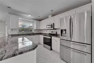 9403 Bellhaven St, Temple Terrace, FL 33637 - Photo 15