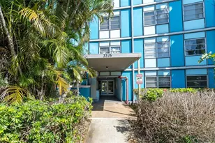 3315 58th Ave S, Saint Petersburg, FL 33712 - Photo 3