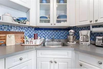 3315 58th Avenue S #512, Saint Petersburg, FL 33712 - Photo 15