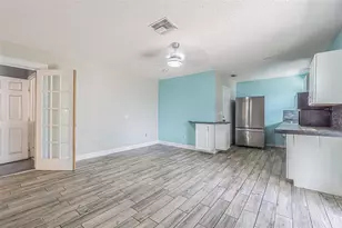 739 Chesapeake Dr, Tarpon Springs, FL 34689 - Photo 7