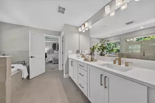 6226 29th St N, Saint Petersburg, FL 33702 - Photo 19