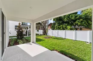 6226 29th St N, Saint Petersburg, FL 33702 - Photo 27