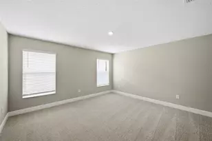 6226 29th St N, Saint Petersburg, FL 33702 - Photo 17
