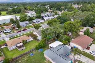 1305 Willow Valley Dr, Brandon, FL 33510 - Photo 65