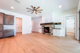 1015 W Charter St, Tampa, FL 33602 - Photo 51