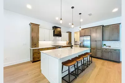 1015 W Charter Street, Tampa, FL 33602 - Photo 5