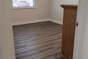 702 Cypress Pl, Sun City Center, FL 33573 - Photo 7