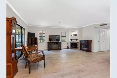 10182 Seminole Island Dr, Largo, FL 33773 - Photo 7