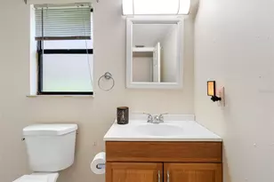 10182 Seminole Island Dr, Largo, FL 33773 - Photo 17